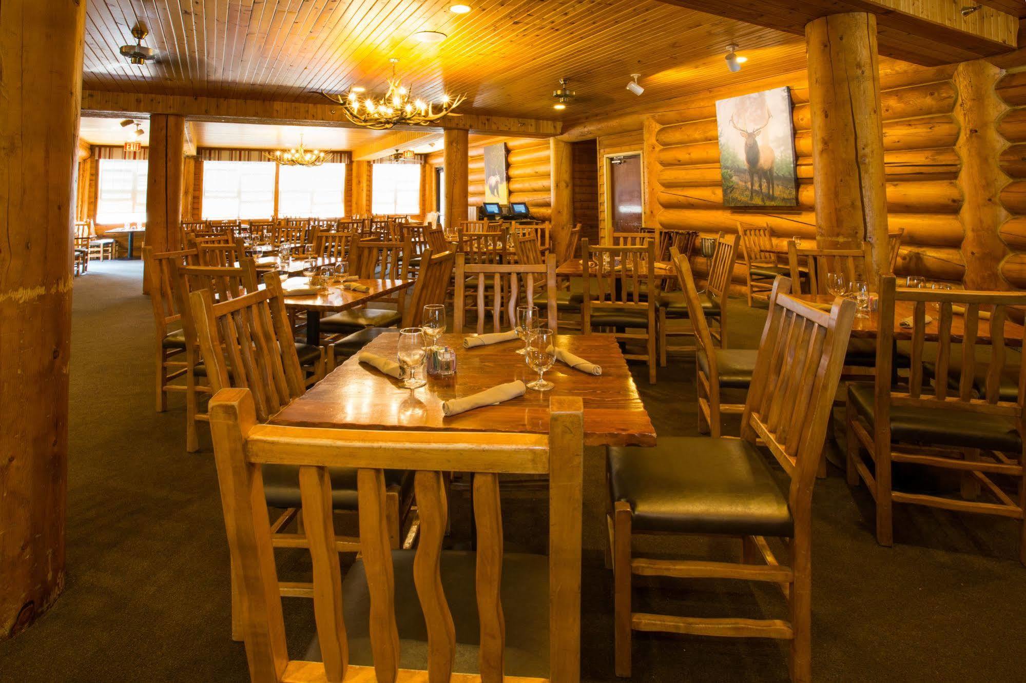 Headwaters Lodge & Cabins At Flagg Ranch 모란 외부 사진