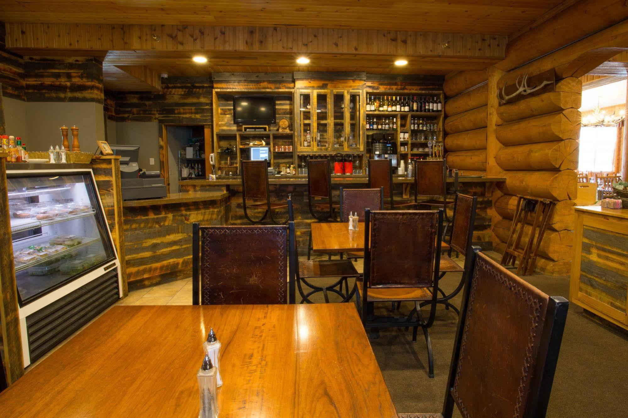 Headwaters Lodge & Cabins At Flagg Ranch 모란 외부 사진